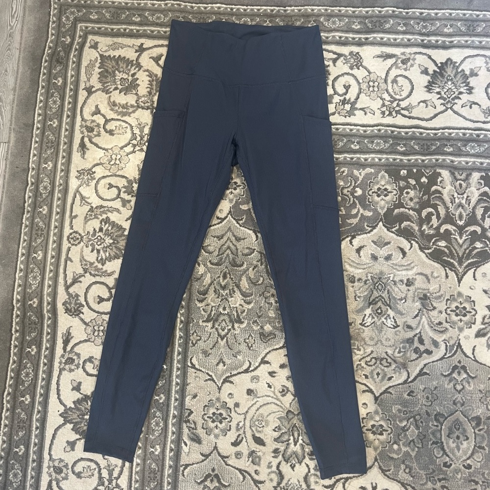 Periwinkle leggings